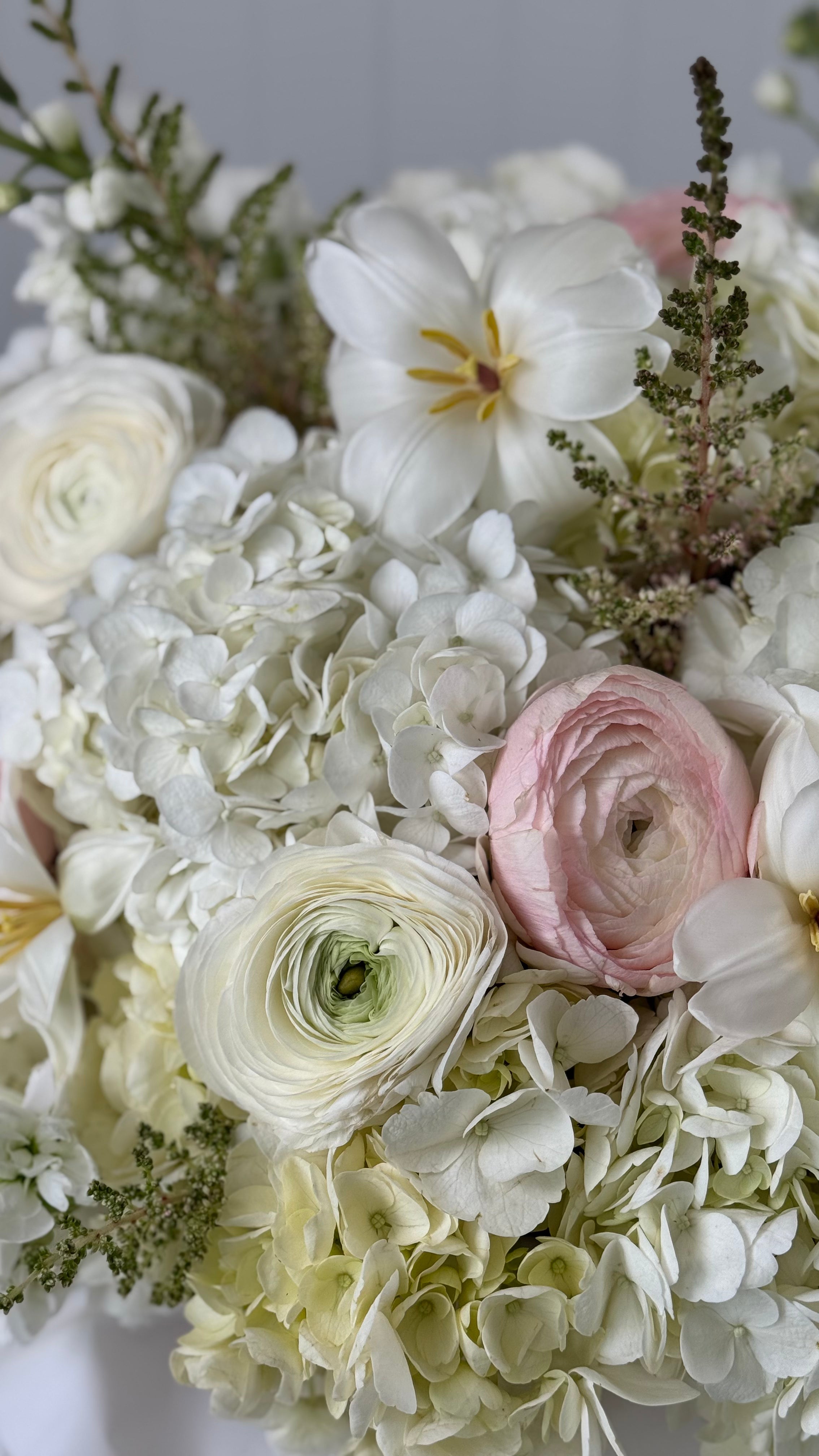 โIโm Sorryโ Bouquets โ Say It Beautifully
