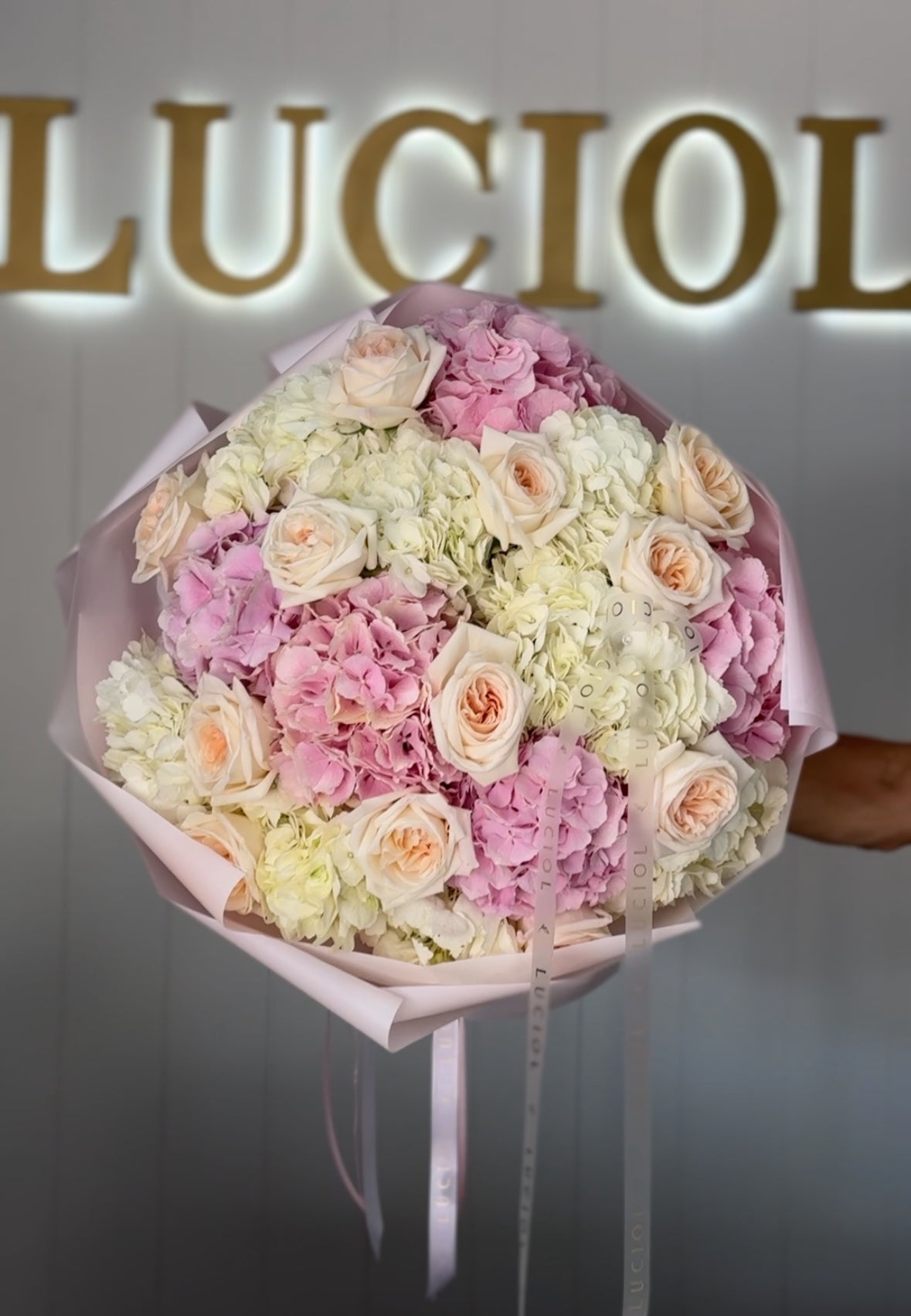 "Aroma of Summer" bouquet mix