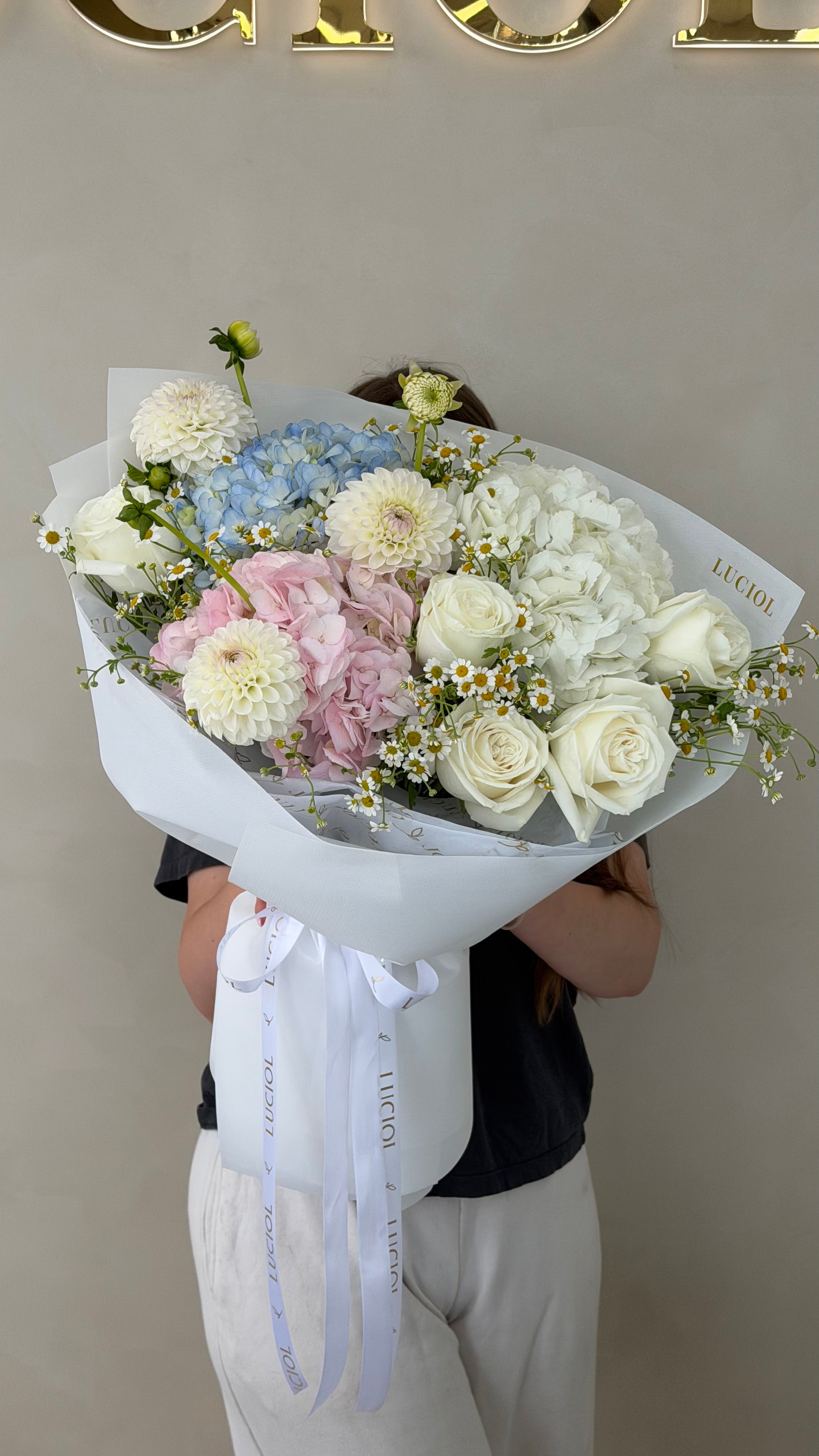 “Pastel Harmony” mix bouquet