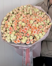 «Soft Rose Whisper» spray roses