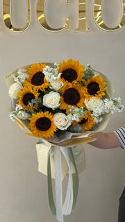 “Golden Morning” mix bouquet