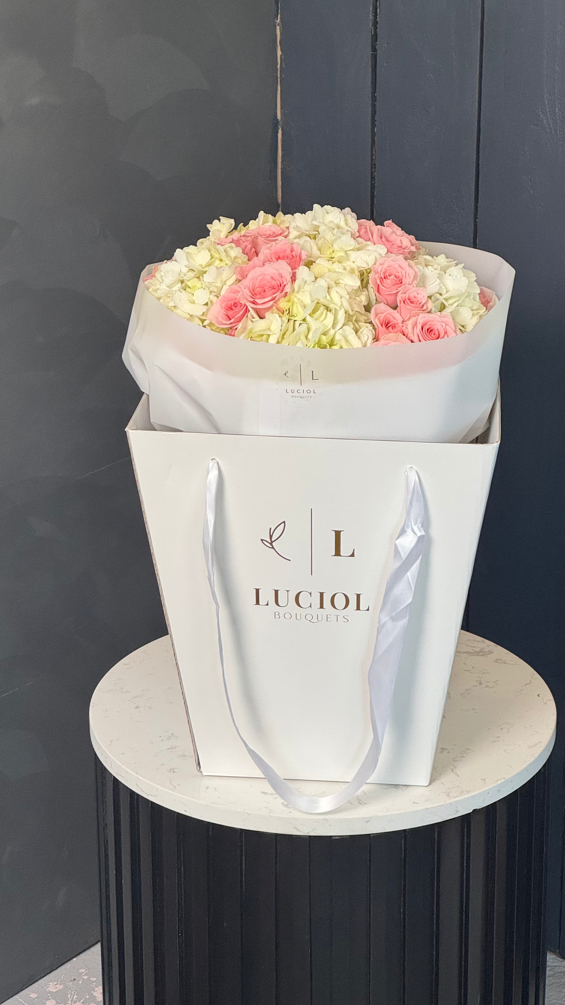 "Joyful Secret" bouquet mix