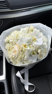 “Pure Love” mix bouquet