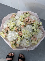 "Magic of Celebration" bouquet mix