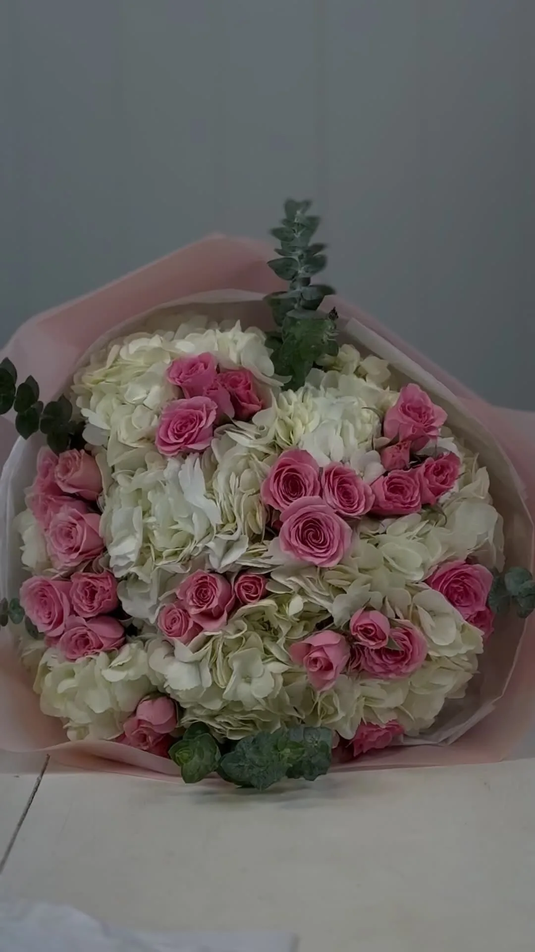 A cute bouquet for a gift