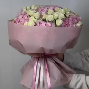 beautiful-bouquet-of-roses-and