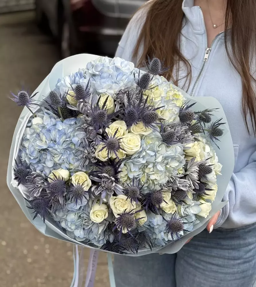 Blue mix bouquet