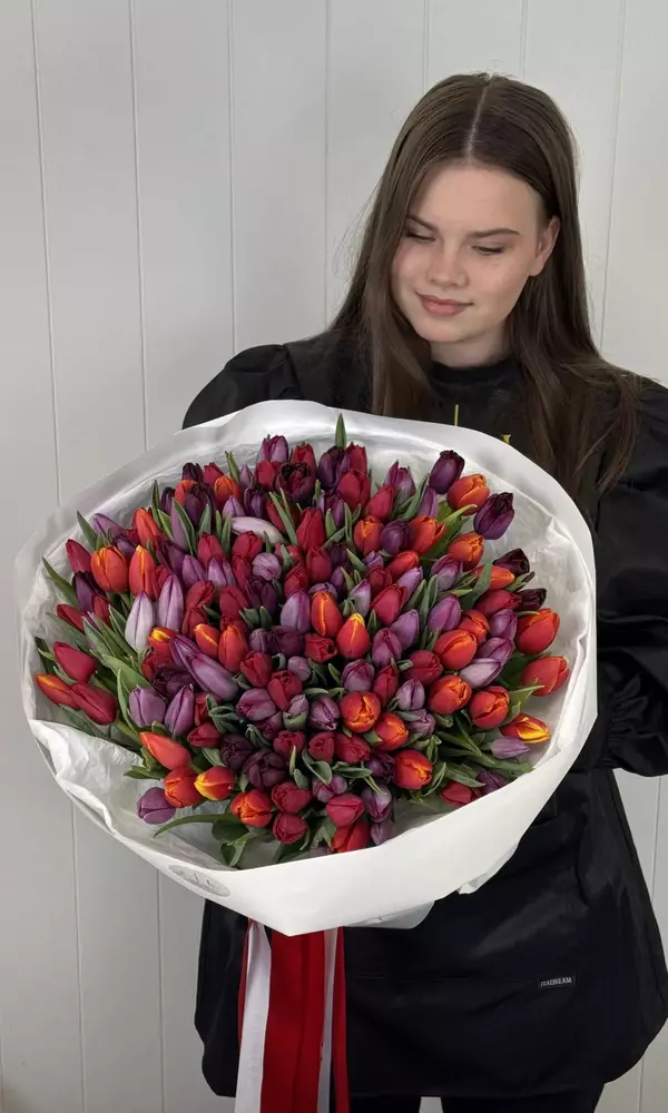 Bouquet of tulips