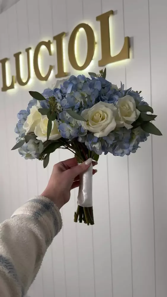 Bridal bouquet 3