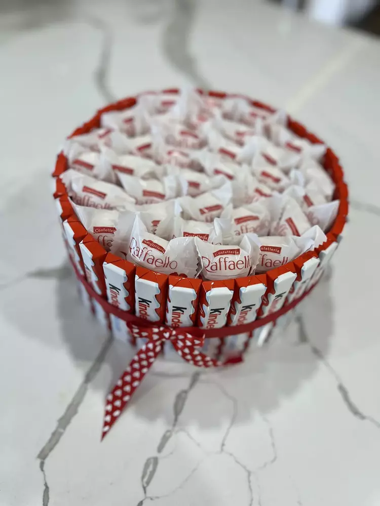 Gift set box with Kinder chocolate