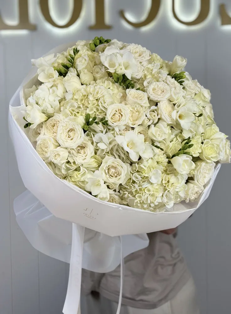 «Dawn’s Tenderness» mix bouquet